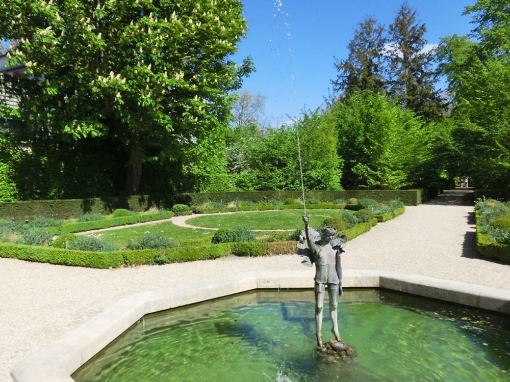 Fontaine l'Olympe 