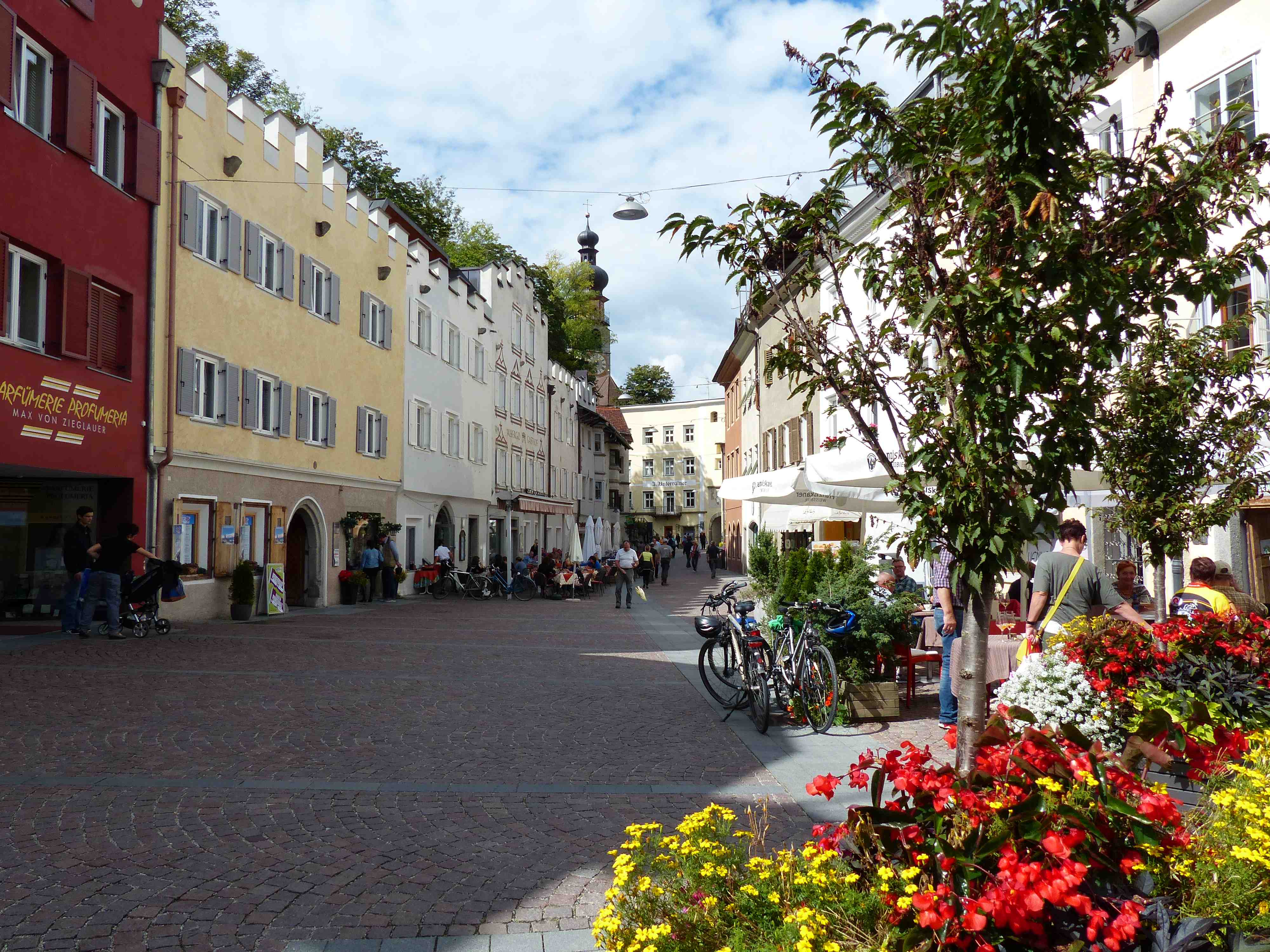 Brunico - rue piétonne Brunico - rue piétonne