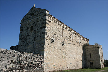 Chiesa di San Michele e Sant'Antonio di Salvenero Chiesa di San Michele e Sant'Antonio di Salvenero