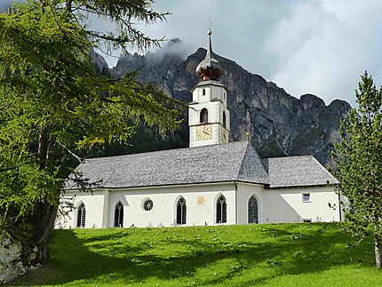 Eglise de Colfosco - Dolomites