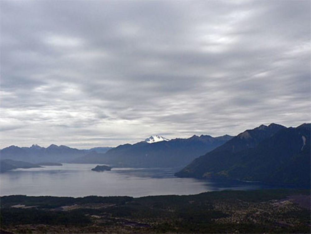 Lago Todos los Santos