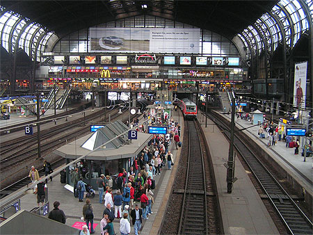 La gare de Hambourg La gare de Hambourg
