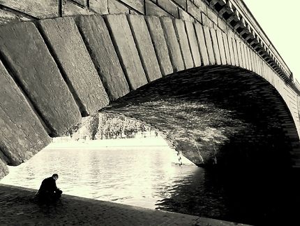 Sous le pont Louis Philippe