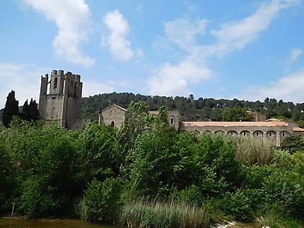 Abbaye Sainte-Marie de Lagrasse