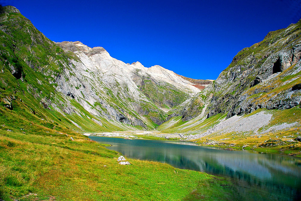 Lac d'Ossoue, massif du Vignemale