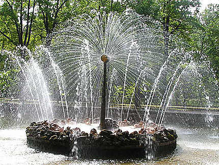 Fontaines de Peterhof