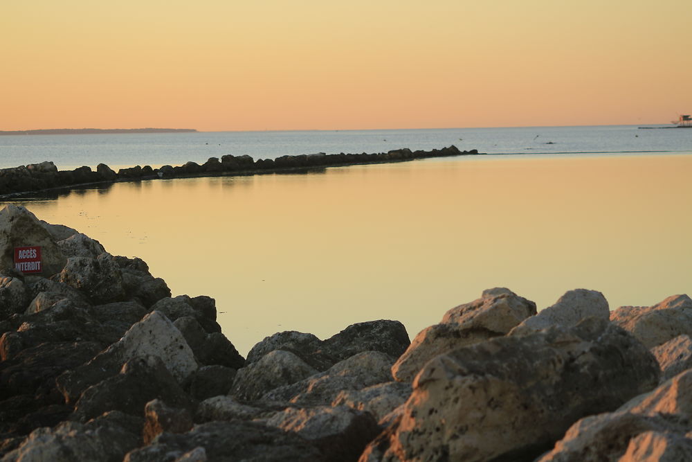 Port-des-Barques