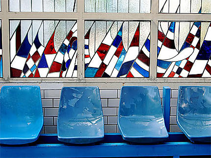 Les vitraux de la station Jaurès