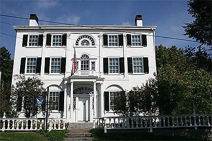 Nickels-Sortwell House