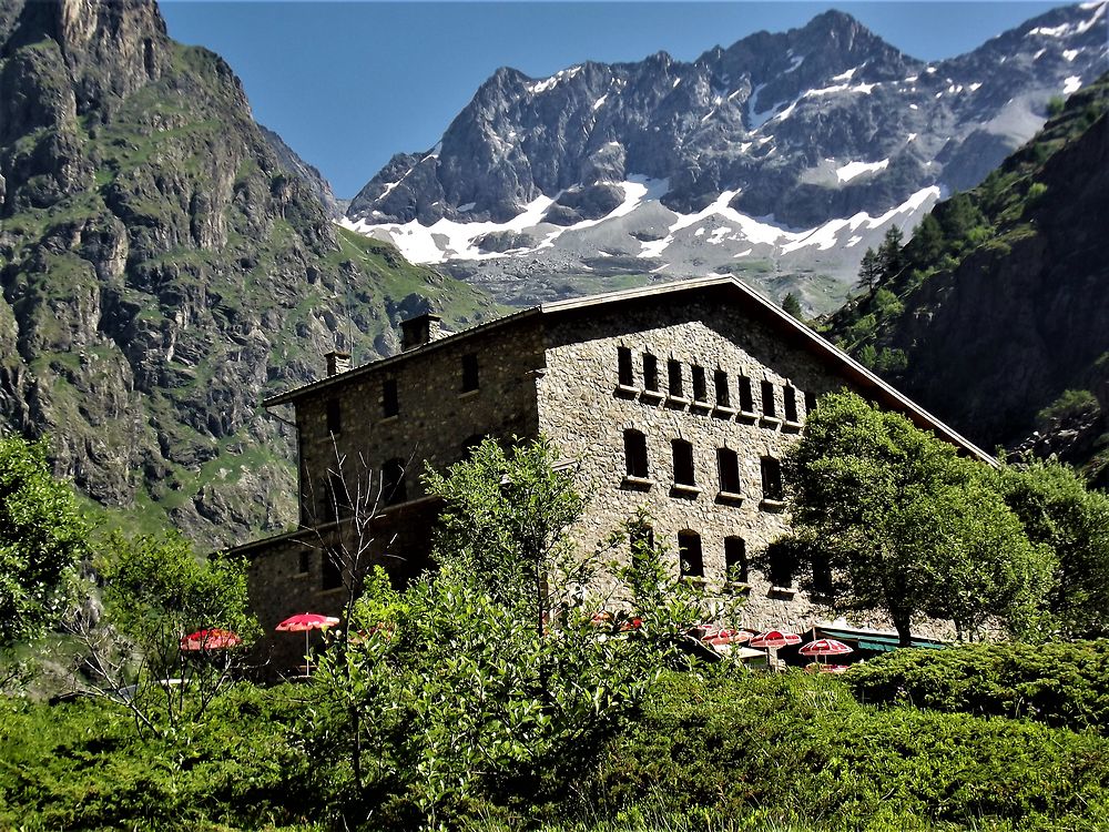 Le refuge du Gioberney du Valgaudemar