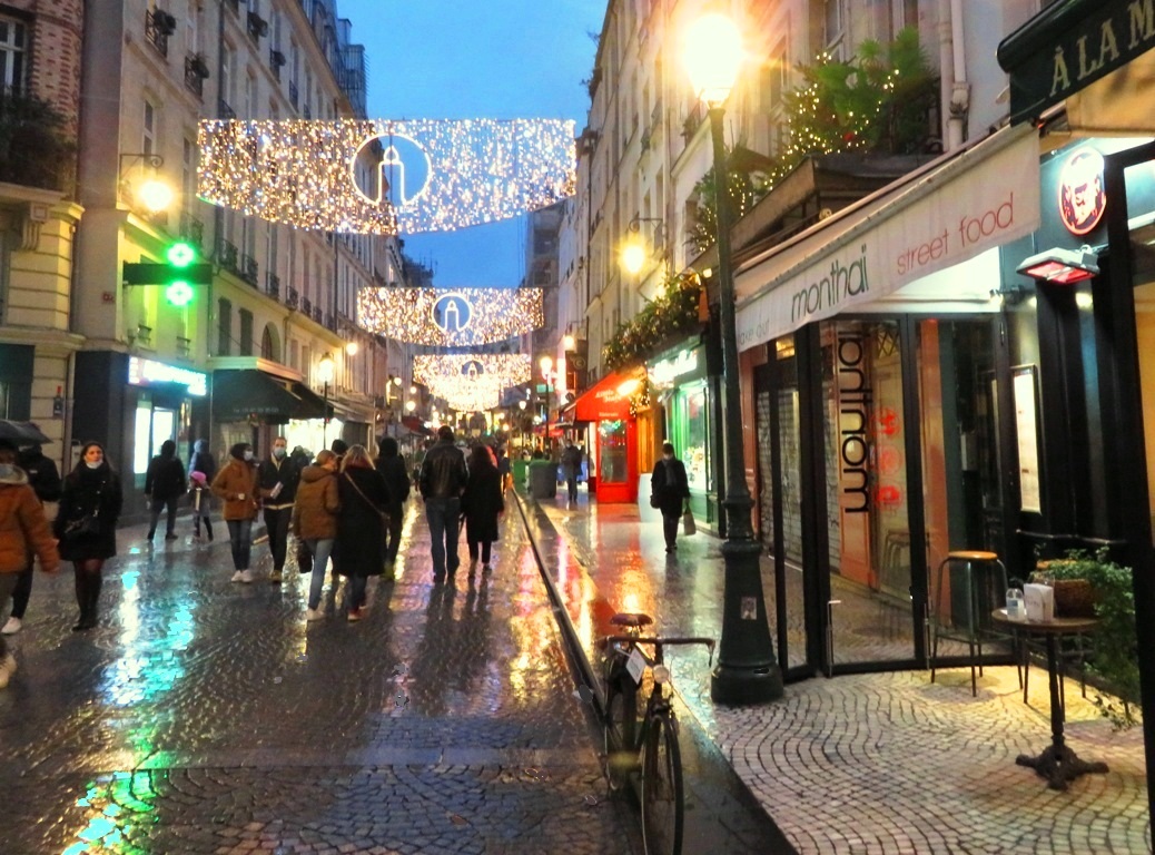 Fêtes de fin d'année rue Montorgueil Fêtes de fin d'année rue Montorgueil