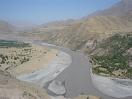 Rivière Vakhch