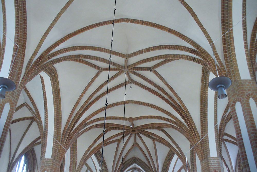 Intérieur d'une église