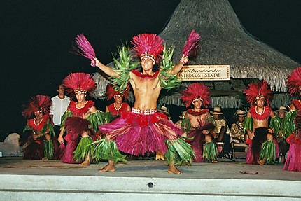 Oh, qu'ils sont beaux ces Tahitiens...