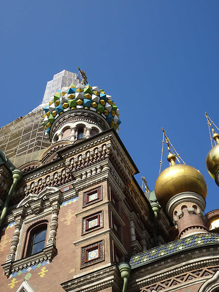 Variété de couleurs à Saint-Pétersbourg