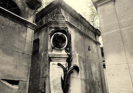 Tombe d' Alphonse Daudet 
