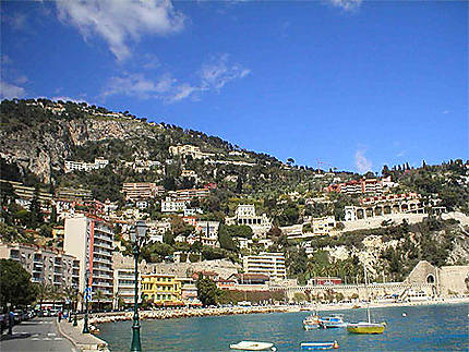 Colline à Villefranche/Mer