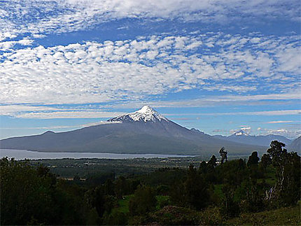 Lago Llanquihue et volcan Osorno, à Ensenada