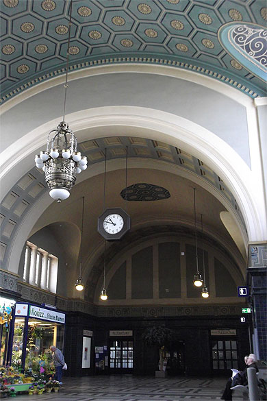 Intérieur de la gare Intérieur de la gare