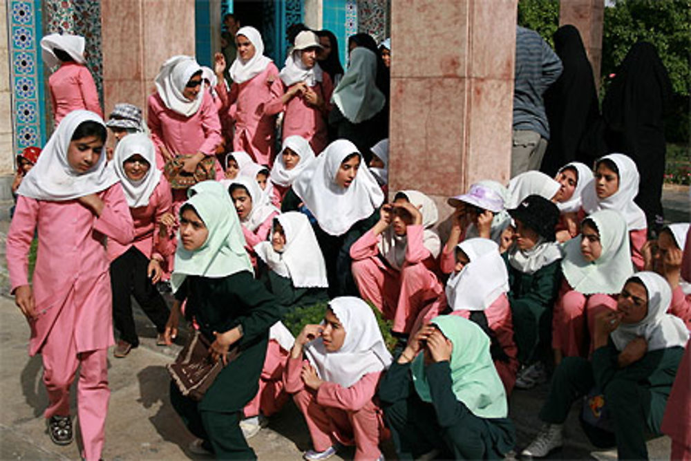 Jeunes iraniennes