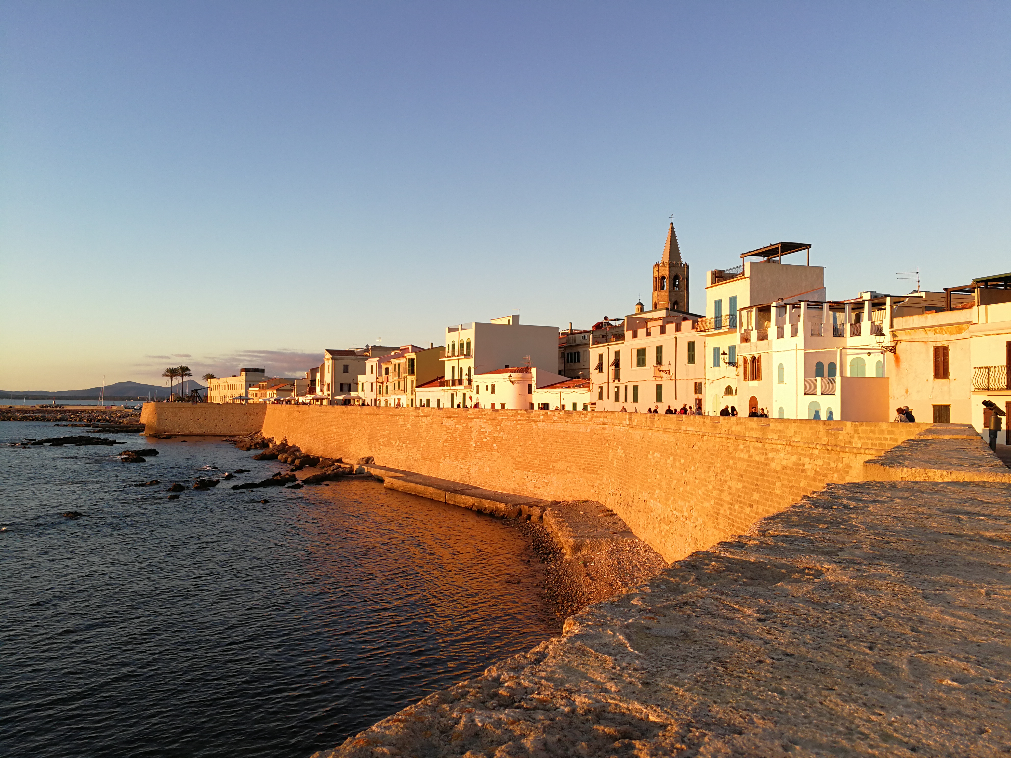 Alghero au coucher du soleil Alghero au coucher du soleil