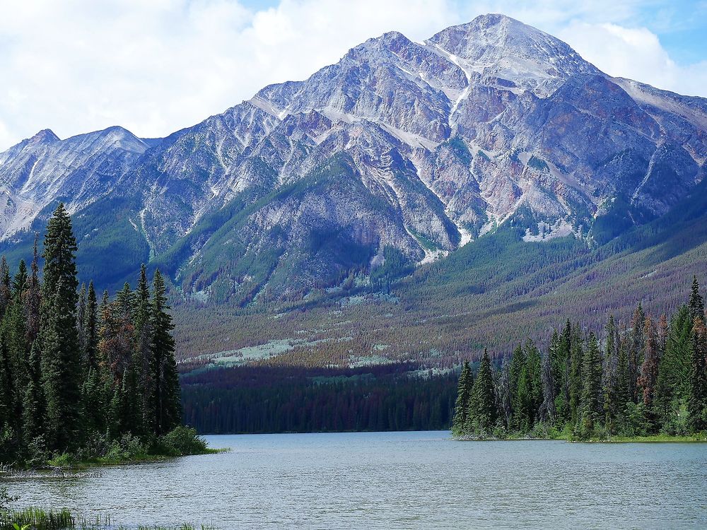 Pyramid Lake