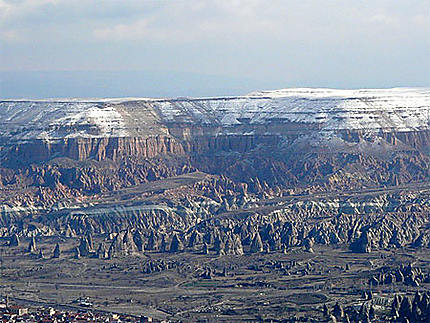 Vue de la Vallée Rose depuis le chateau d'Uchisar
