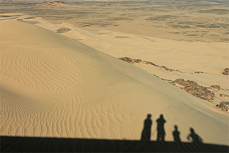 Ombres et dunes à Tin Akacheker Ombres et dunes à Tin Akacheker