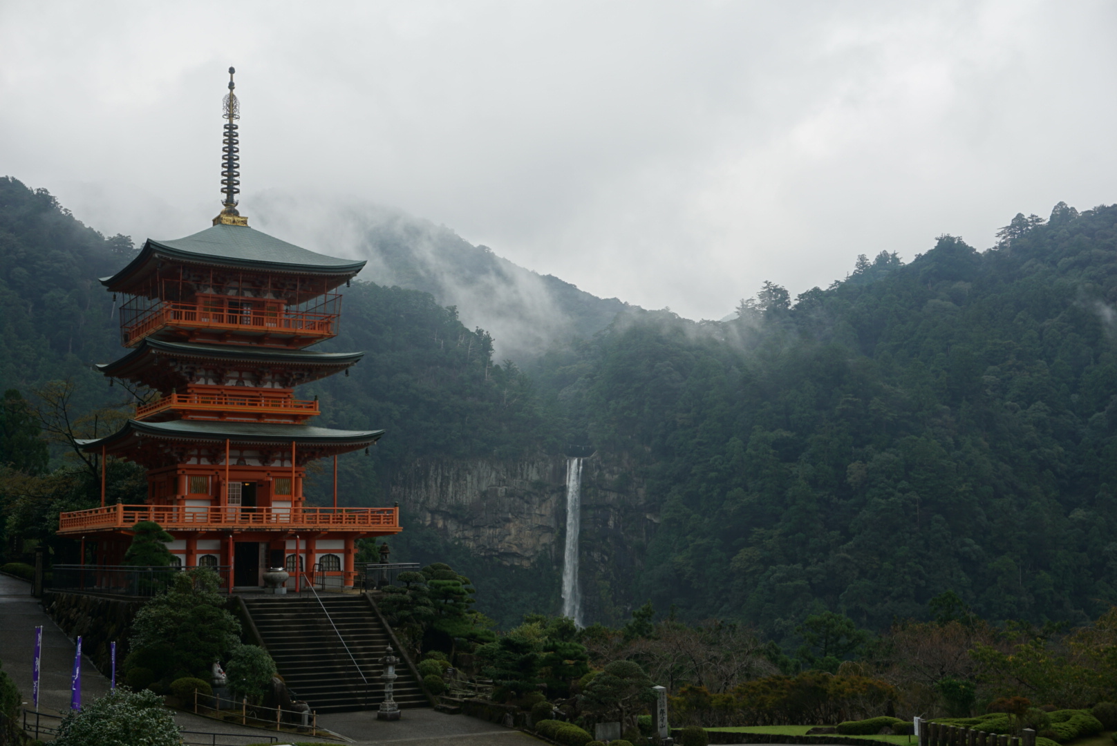 Le sanctuaire de Kumano Nachi Taisha Le sanctuaire de Kumano Nachi Taisha