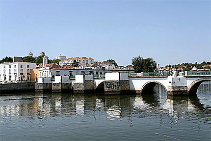 Tavira, son petit pont