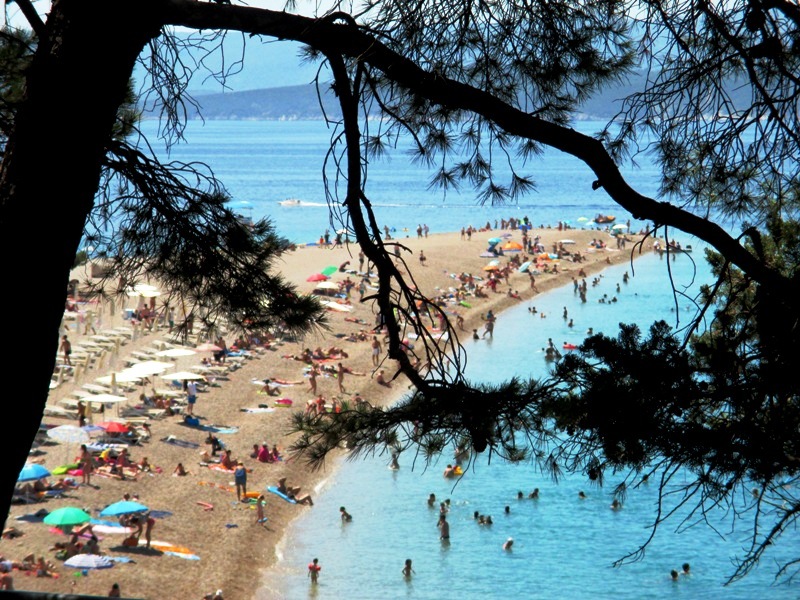 La plage dite la Corne d' Or La plage dite la Corne d' Or