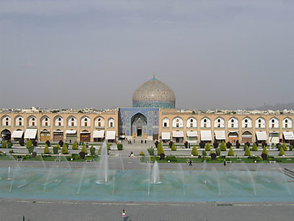 Place Eman Khomeni