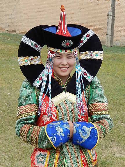 Costume traditionnel mongol