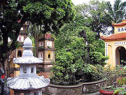 Le temple de Quan Thành