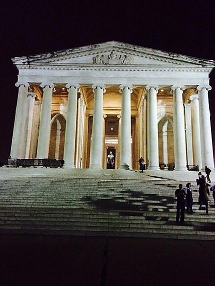 Jefferson Memorial de nuit