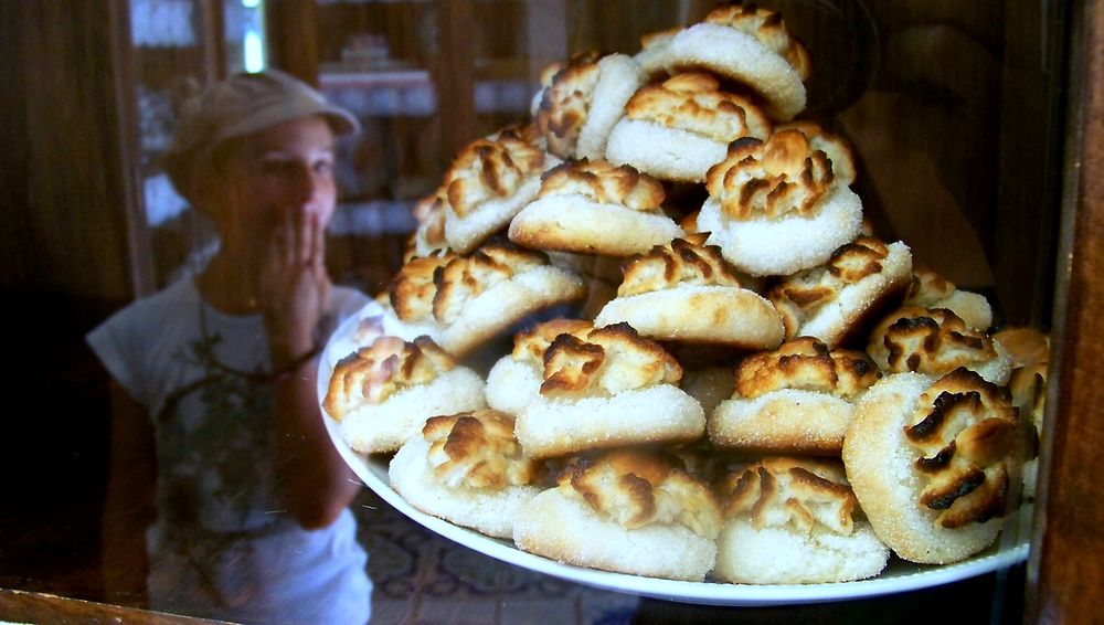 Que de biscuits dans ces vitrines !