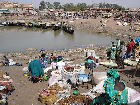 Couleurs du marché de Mopti Couleurs du marché de Mopti