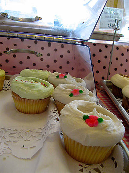 Pretty Cupcakes at Magnolia Backery