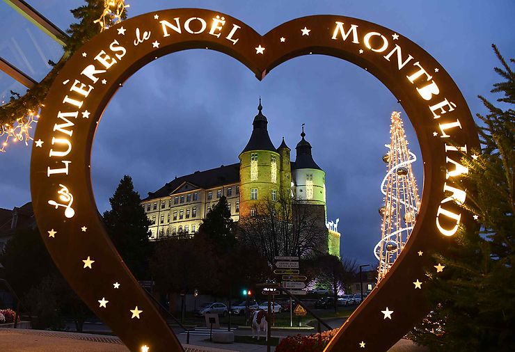 Doubs - Lumières de Noël de Montbéliard : l'un des meilleurs marchés de Noël d'Europe 