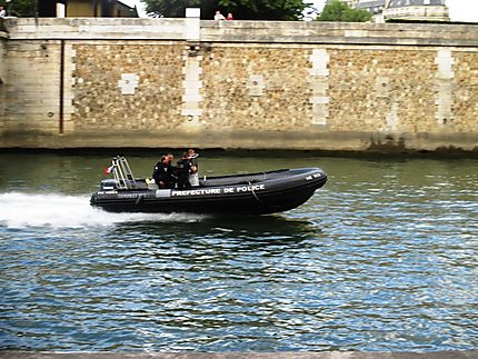 La Fluviale (Police sur la Seine)