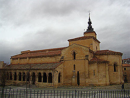 Iglesia san milan
