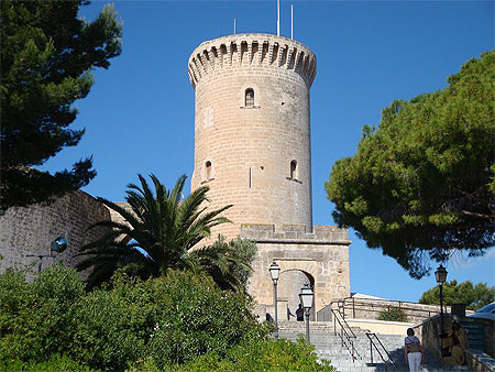 Entrée du Castell de Bellver Entrée du Castell de Bellver