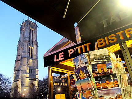 Paris la nuit, tour Saint-Jacques