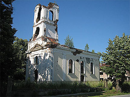 MEDARI église cible de la folie des hommes