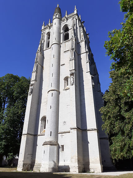 La tour de l'abbaye Notre-Dame du Bec 