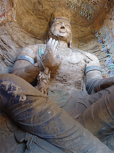 Bouddha géant des Grottes de Yungang Bouddha géant des Grottes de Yungang