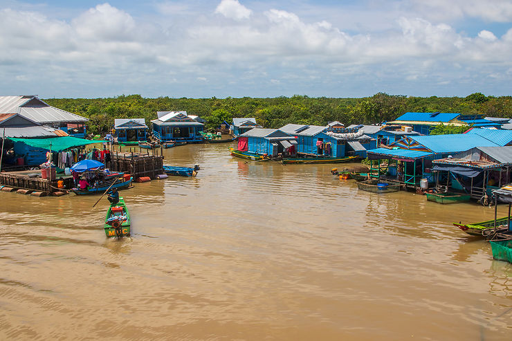Villages flottants et pêche dans le Tonlé Sap