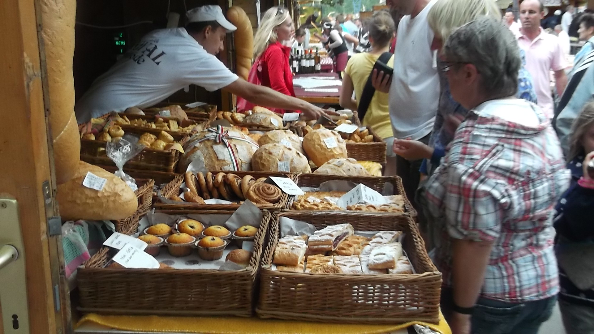 La fête de Szent Istvàn, le 20 Août! La fête de Szent Istvàn, le 20 Août!