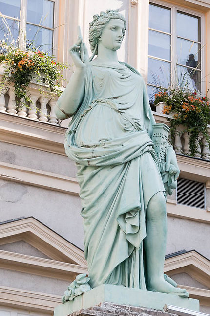 St-Etienne, Statue de la Rubanerie 