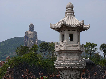 Bouddha de Lingshan Bouddha de Lingshan